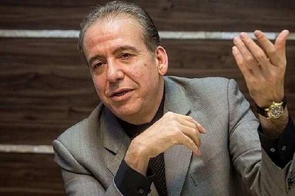 بدون داشتن برنامه نمی توان درآمد مالیاتی را جایگزین فروش نفت کرد بدون داشتن برنامه نمی توان درآمد مالیاتی را جایگزین فروش نفت کرد