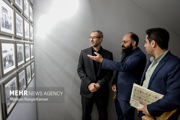 شهردار منطقه ۶ شهر تهران پیش از ظهر امروز با حضور در خبرگزاری مهر ضمن بازدید از این رسانه با مدیرعامل این خبرگزاری دیدار و گفت و گو کرد