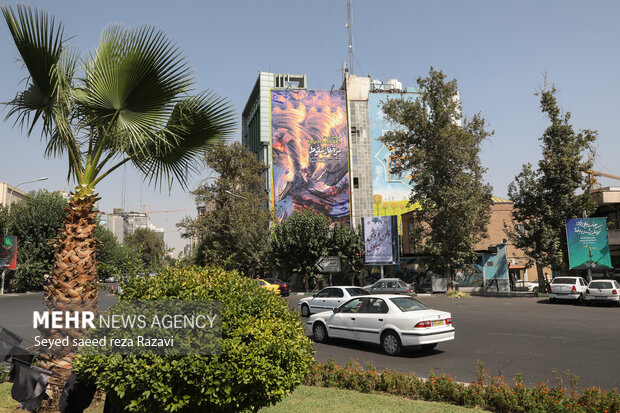 جدیدترین طرح دیوارنگاره میدان فلسطین تهران با عنوان سر آغاز سقوط روز یکشنبه ۲۲ مرداد ماه ۱۴۰۲ رونمایی شد