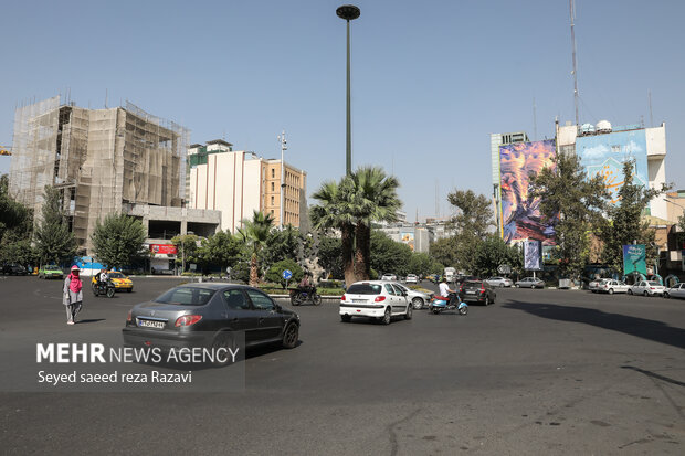 جدیدترین طرح دیوارنگاره میدان فلسطین تهران با عنوان سر آغاز سقوط روز یکشنبه ۲۲ مرداد ماه ۱۴۰۲ رونمایی شد