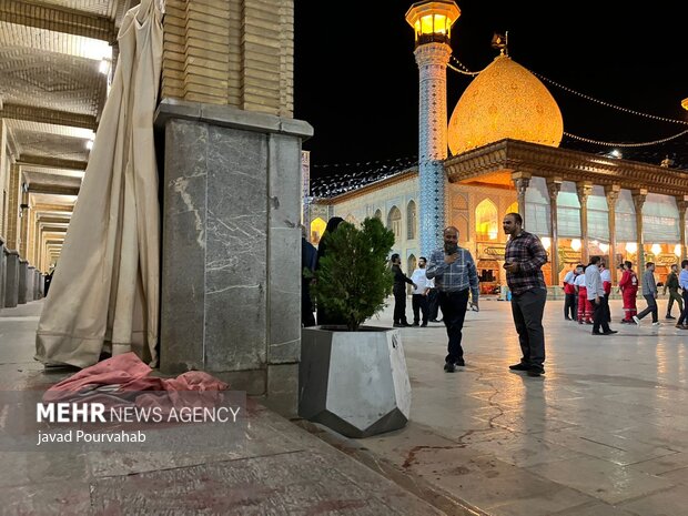 تصاویری از محل حمله تروریستی شاهچراغ شیراز