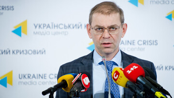 نماینده سابق پارلمان اوکراین از فروش سلاح میلیون‌ها دلار به جیب زد