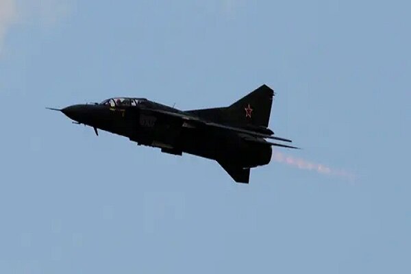 Fighter Jet Mig 23 Crashes During Michigan Air Show Mehr News Agency