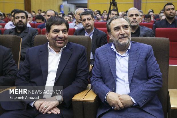 همایش ملی آموزش مدیران و کارشناسان حقوقی دستگاه های اجرایی 8