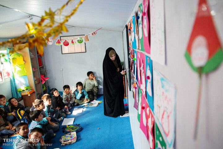 Hanifa providing education for Afghan refugee kids