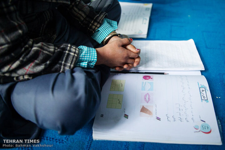 Hanifa providing education for Afghan refugee kids