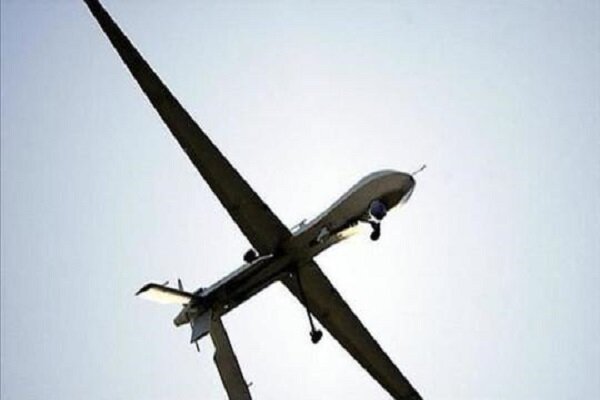 پرواز یک پهپاد در آسمان غزه و فعال شدن سامانه موشکی «گنبد آهنین»