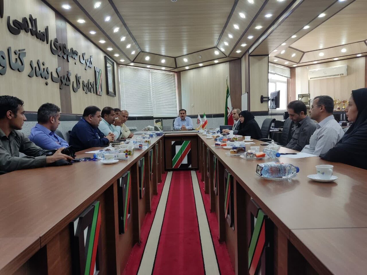 اجرای طرح توسعه بندر گناوه باعث تحول بزرگی در شهرستان میشود