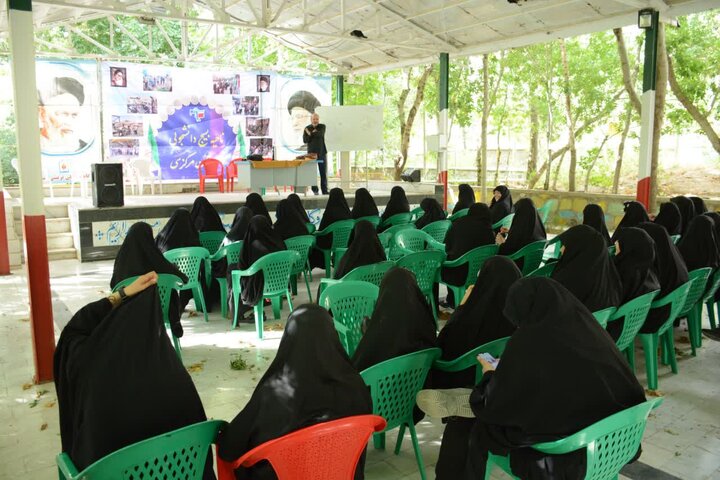 برگزاری دوره خط امام استان مرکزی در مشهد و شازند