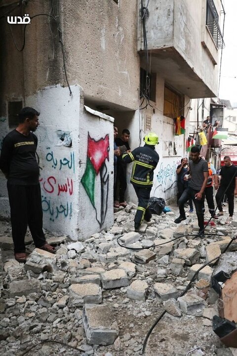 تخریب منزل دو خانواده فلسطینی در اردوگاه بلاطه/تعرض به مسجدالاقصی