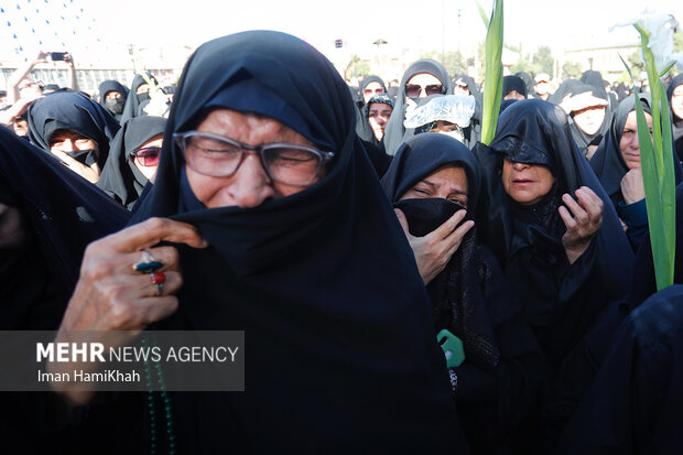 مراسم تشییع شهید گمنام در همدان