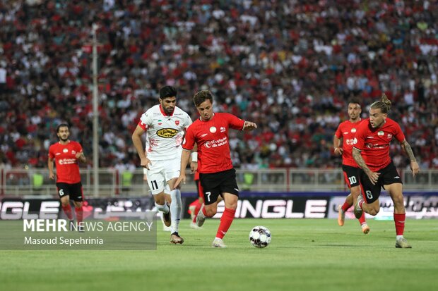 دومین شکست تراکتور با «شوک» خودی / پرسپولیس از دیگه جوشان جهید