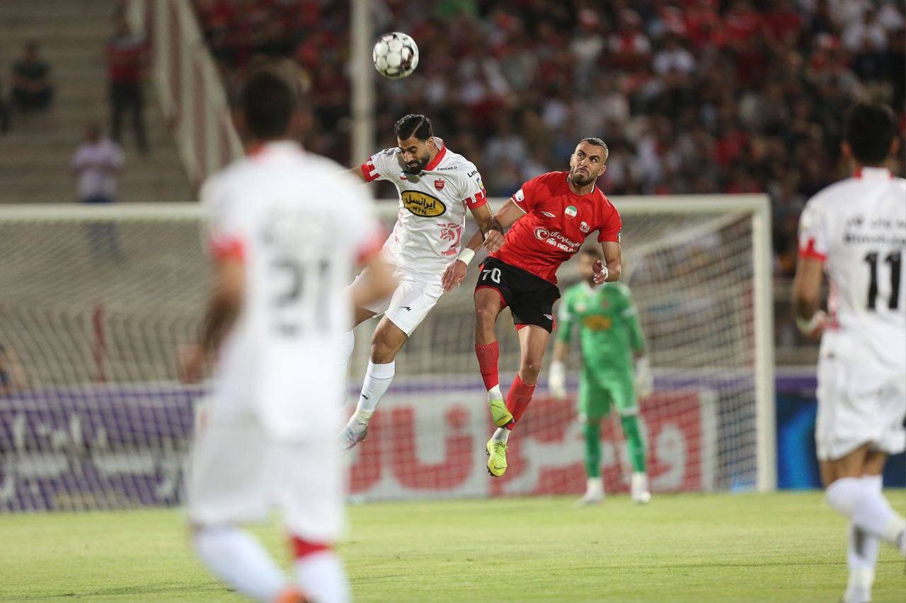 جوانگرایی وظیفه باشگاه است/ پرسپولیس سردرگم است و میبازد!