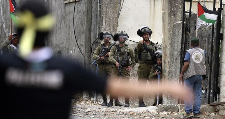 Zionists arrest Palestine woman over alleged stabbing attempt