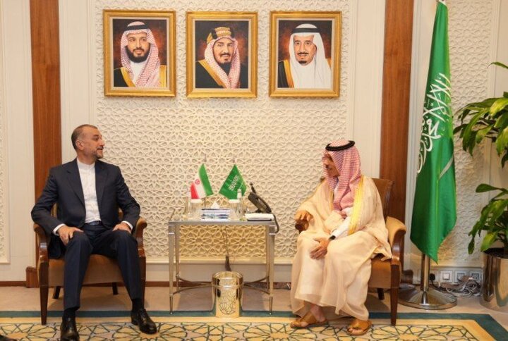 Amir-Abdollahian meets Saudi FM in Riyadh (+VIDEO)