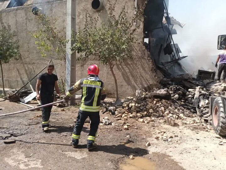 بازی کودک با آتش در سمنان حادثه آفرید/خانه خاکستر شد 
