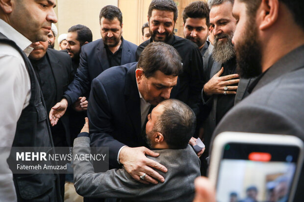 محمد مخبر معاون اول رییس جمهور در اجلاسیه ملی مردمی سازی دولت حضور دارد