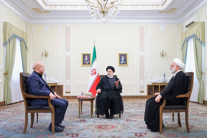 Yasama, yürütme ve yargı organlarının başkanları toplandı Yasama, yürütme ve yargı organlarının başkanları toplandı