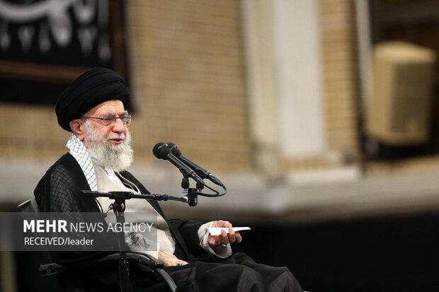 دیداراعضای ستاد برگزاری کنگره ملی شهدای استان اردبیل بارهبرانقلاب 9