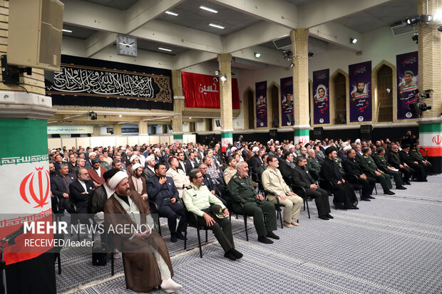 دیداراعضای ستاد برگزاری کنگره ملی شهدای استان اردبیل بارهبرانقلاب 17