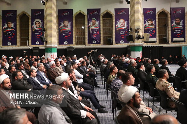 دیداراعضای ستاد برگزاری کنگره ملی شهدای استان اردبیل بارهبرانقلاب 24