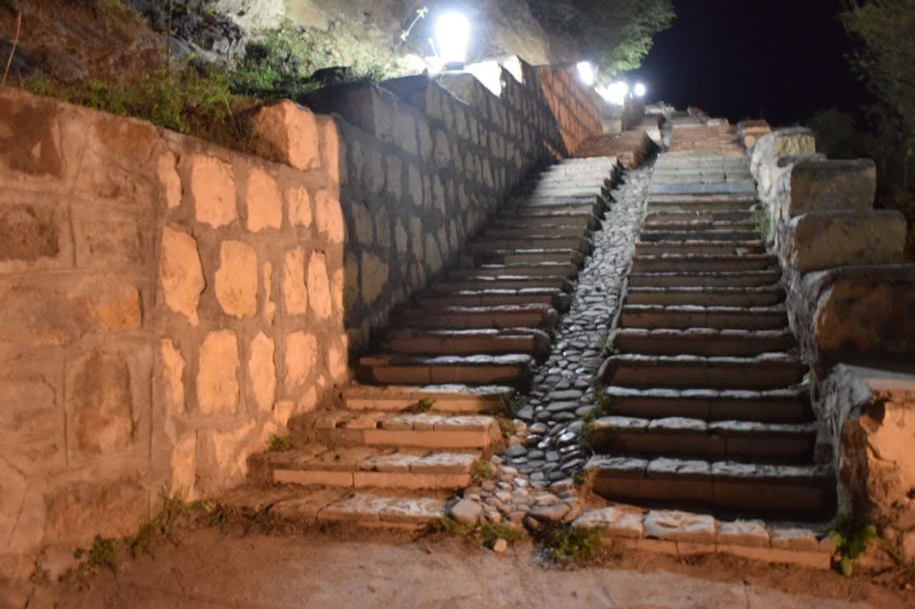 گردشگری رصدخانهای در آلاشت/ خورشید و ماه زیرپای گردشگران