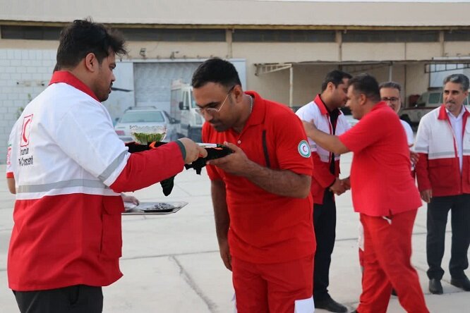 اعزام ۴ تیم امدادی هلال احمر استان بوشهر به عراق