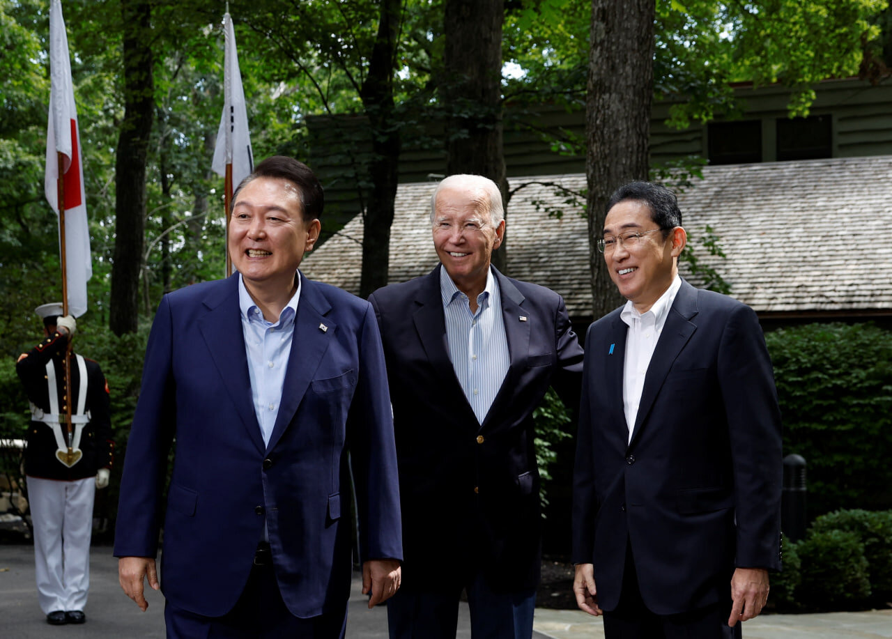 US, S. Korea, Japan summit