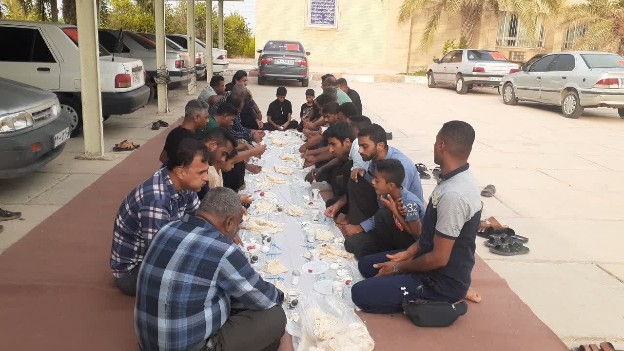 برپایی ۲ موکب اربعین حسینی (ع) توسط فرهنگیان دیلمی