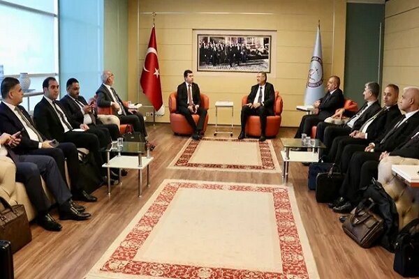 Irak Petrol Bakanı 'petrol ihracatı' gündemiyle Ankara'da