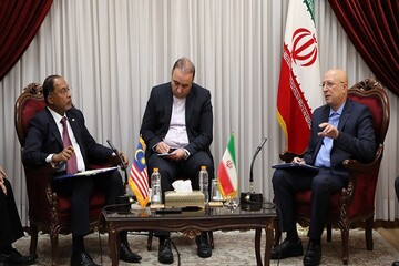 Tehran, Kuala Lumpur call for promoting technological coop.