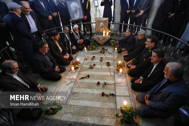 National Doctors' Day commemorated at Avicenna tomb
