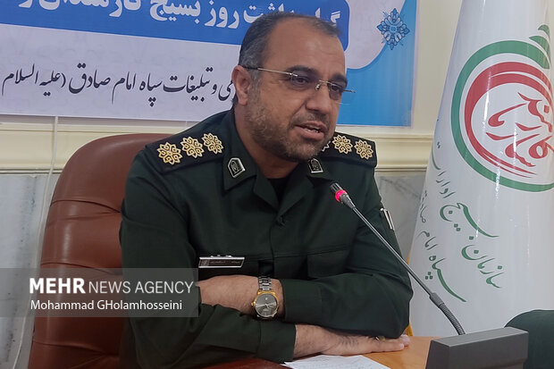 برگزاری۴۵۰ برنامه توسط بسیج ادارات و کارمندان بوشهر در هفته دولت