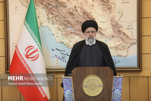 ایران کا تجارتی حجم ریکارڈ توڑ رہا/ برکس کی رکنیت ایک انتخابی پالیسی تھی، ایرانی صدر