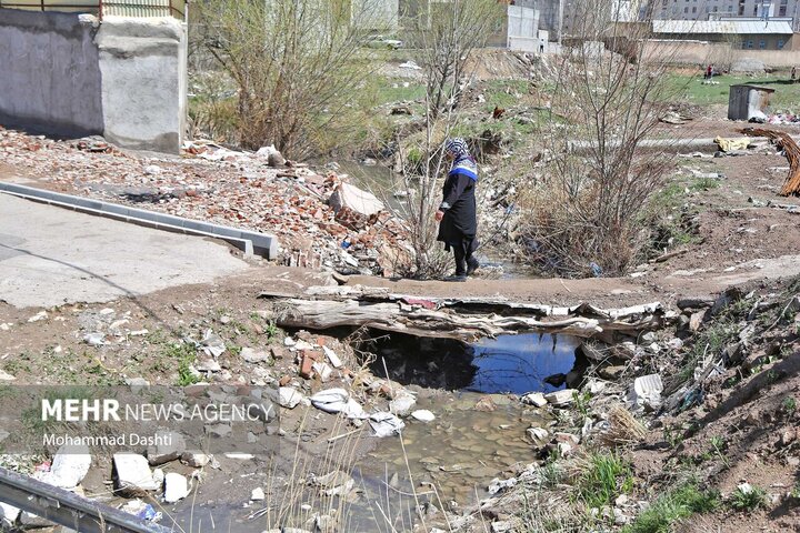 انباشت فاجعهبار جمعیت در حواشی شهرها/ روستاهایی که رنگ میبازند