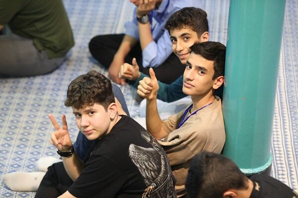 روایت دانش آموزان از هیسطوری/از فتوحات نادرشاه تا استعمار فرهنگی