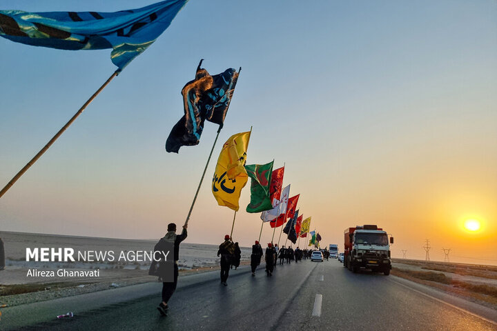 حرکت بزرگترین کاروان عشاق الحسین رامشیر به سمت کربلا معلی