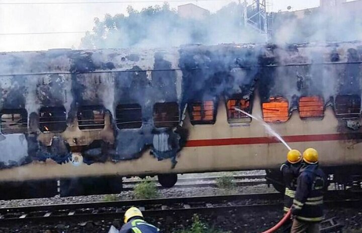 یک فنجان چای در هند مسافران قطار را به کام مرگ کشید+ فیلم