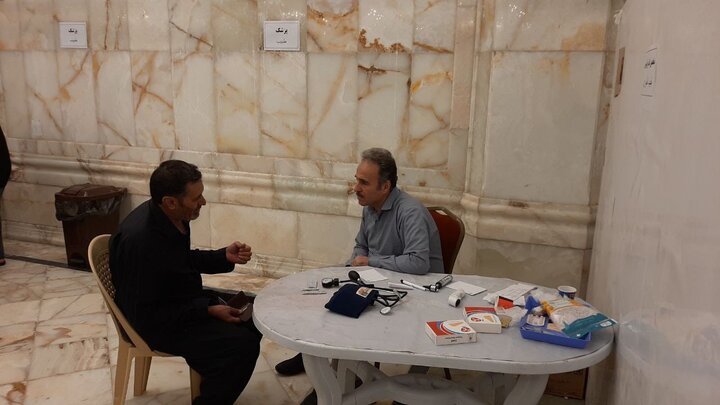 درمانگاه صحن حضرت زهرا روزانه ۸۰۰ تا ۱۲۰۰ زائر را پذیرش میکند