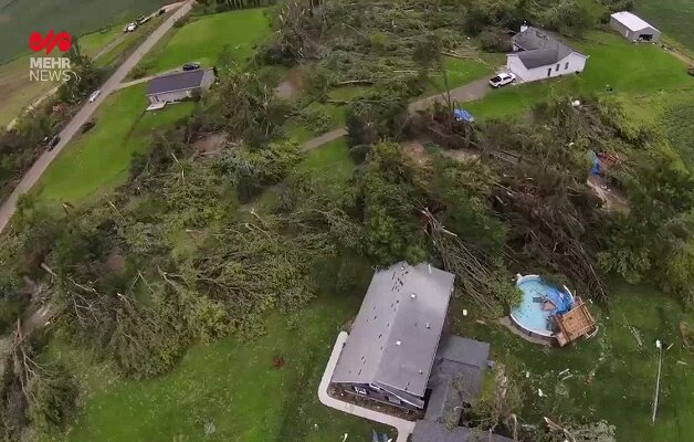 VIDEO: Deadly tornadoes leave devastation in Michigan