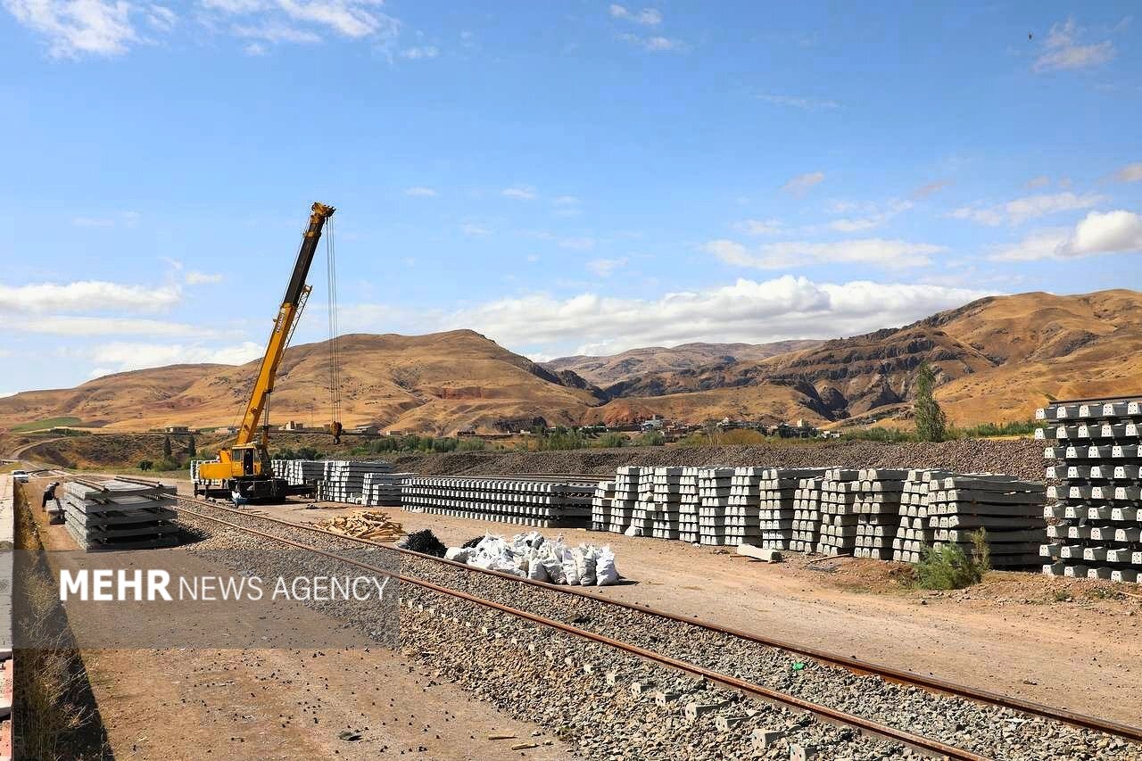 یک گام تا گشوده شدن همه گره های اَبَر پروژه ریلی کشور