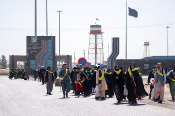 پیش بینی ورود ۵۰ هزار زائر اربعین از مرز دوغارون