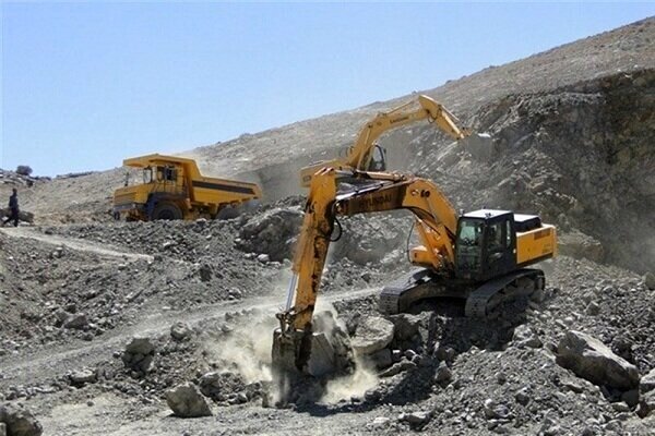 فقر خوزستان از منابع معدنی/ نفت باعث غفلت از معادن شده است فقر خوزستان از منابع معدنی/ نفت باعث غفلت از معادن شده است