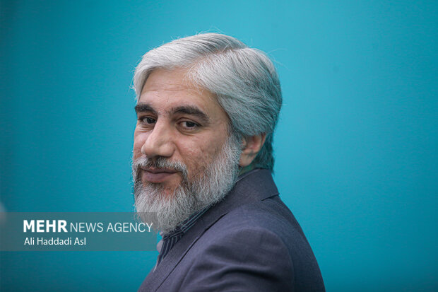 یاسر احمدوند معاون وزیر ارشاد در خبرگزاری مهر حضور دارد