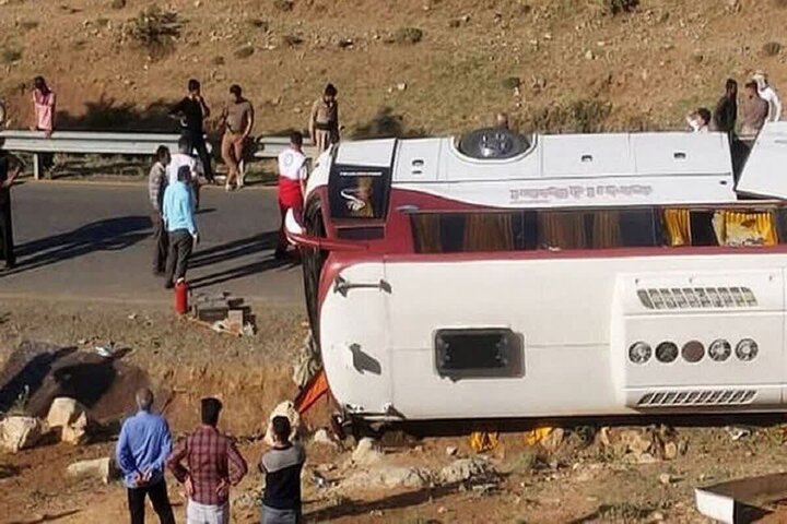 ۱۲ مجروح حادثه ناصریه عراق وارد کشور شدند ۱۲ مجروح حادثه ناصریه عراق وارد کشور شدند