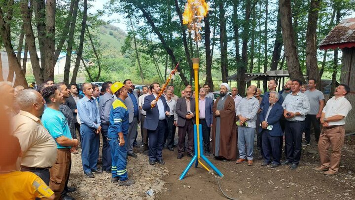 گاز روستای تاشکله به مناسبت هفته دولت روشن شد