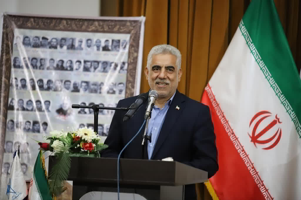 لزوم مشارکت دانشجویان در مسایل متعدد جامعه لزوم مشارکت دانشجویان در مسایل متعدد جامعه