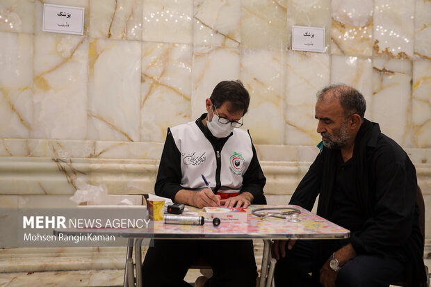 درمانگاه‌های تحت مدیریت هلال احمر مستقر در شهر نجف‌اشرف در حال ارائه خدمت شبانه روزی به زائران اربعین حسینی می‌باشند