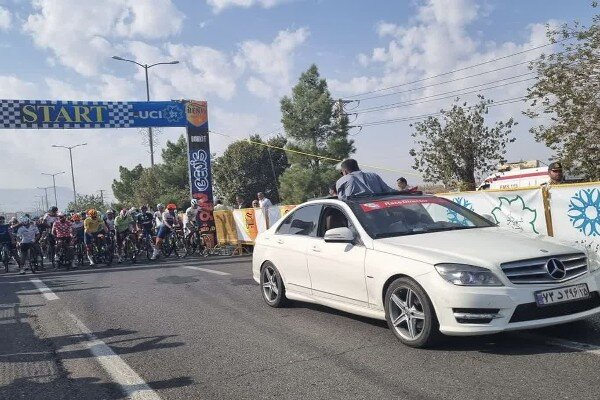  آغاز مرحله چهارم تور دوچرخه سواری ایران - آذربایجان