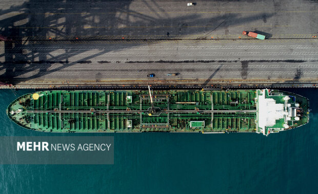 کاهش انتظار نوبت کشتیهای استاندارد و بزرگ در بندر شهیدرجایی